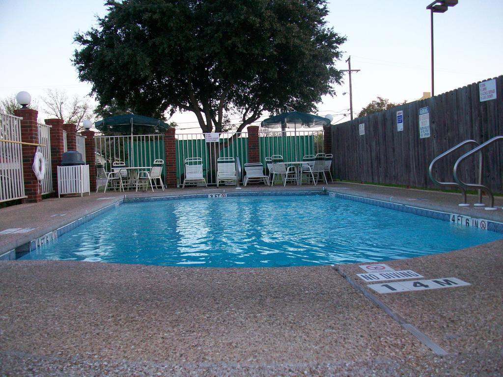 Studio 6 Waco Downtown Baylor 設備 写真